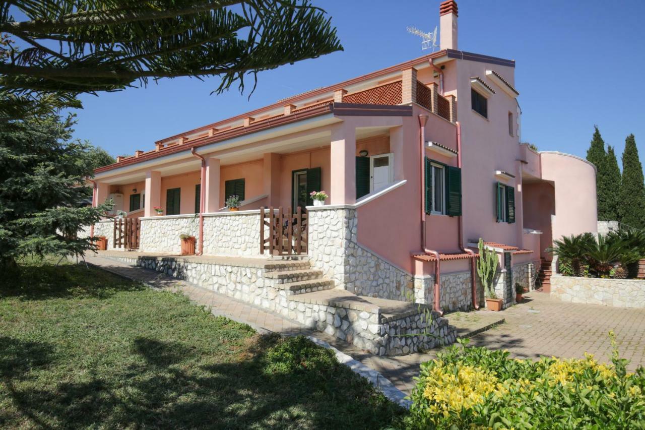 Villa Hibiscus Vieste Zewnętrze zdjęcie